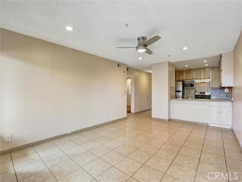 450 E 4th 337 Street, Santa Ana, CA