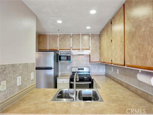 450 E 4th 337 Street, Santa Ana, CA