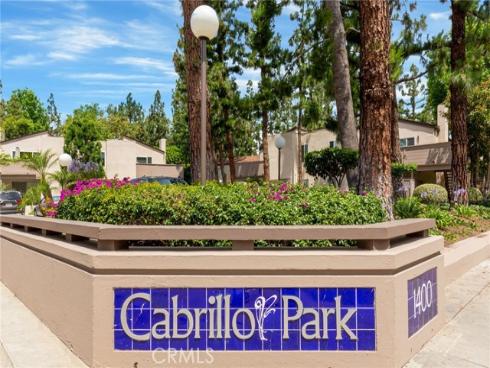 1330 Cabrillo Park F