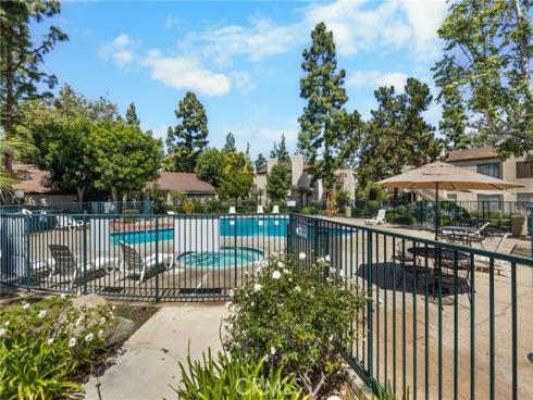 1330 Cabrillo Park F , Santa Ana, CA