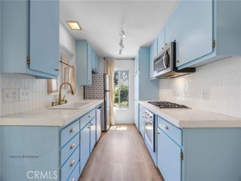 1330 Cabrillo Park F , Santa Ana, CA