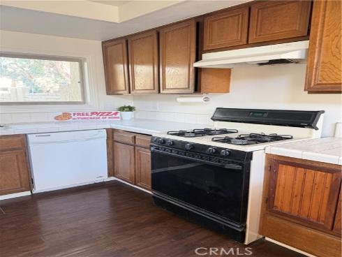 2618 N Tustin D-34 , Santa Ana, CA
