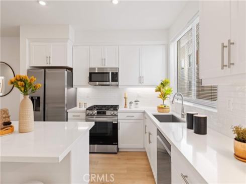 1816 E 1st 440 , Santa Ana, CA