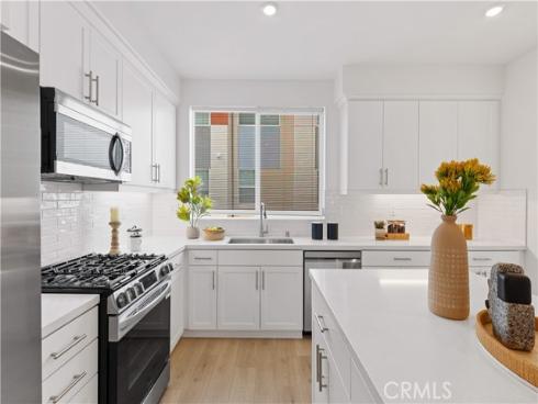 1816 E 1st 440 , Santa Ana, CA