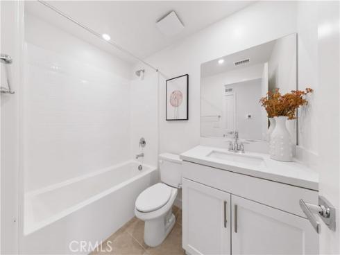 1816 E 1st 440 , Santa Ana, CA