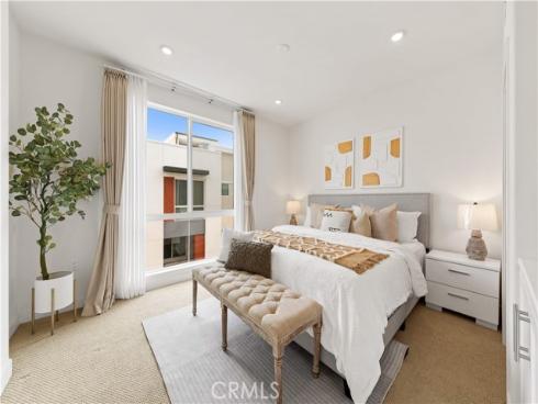 1816 E 1st 440 , Santa Ana, CA