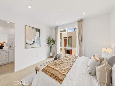 1816 E 1st 440 , Santa Ana, CA