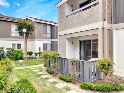 2815 S Fairview St, #g , Santa Ana, CA