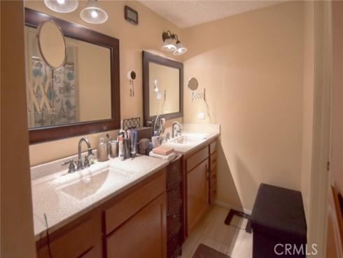 1801 Park Glen B , Santa Ana, CA