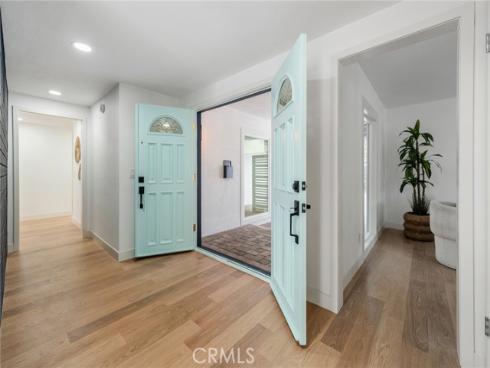 521 W Memory , Santa Ana, CA