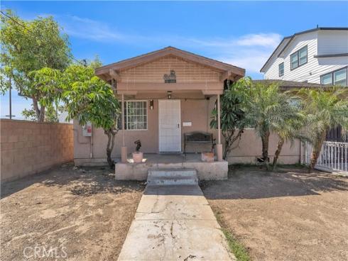 1208 E. 3rd