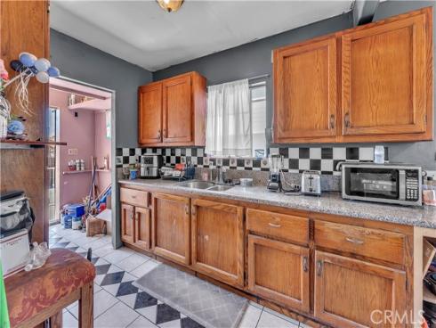 1208 E 3rd , Santa Ana, CA