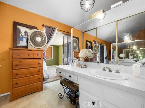 1130 E 21st , Santa Ana, CA