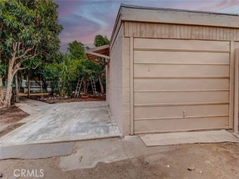 306 S Birch  , Santa Ana, CA