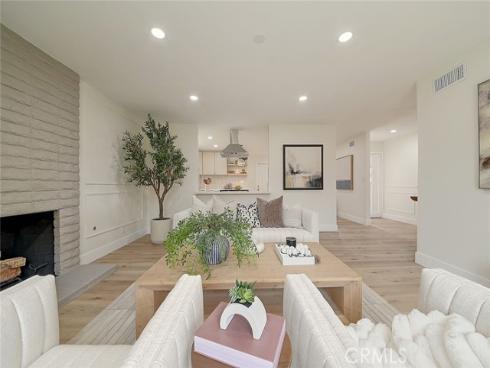 2113 S Forest , Santa Ana, CA