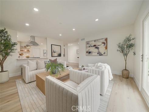 2113 S Forest , Santa Ana, CA