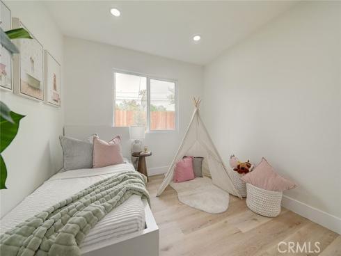 2113 S Forest , Santa Ana, CA