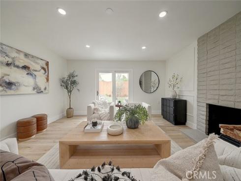 2113 S Forest , Santa Ana, CA
