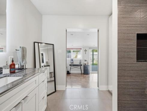 2215 N Spurgeon Street, Santa Ana, CA