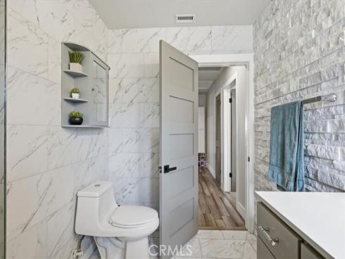 2215 N Spurgeon Street, Santa Ana, CA