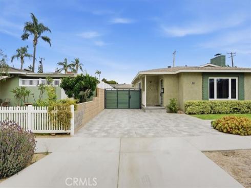 2215 N Spurgeon Street, Santa Ana, CA