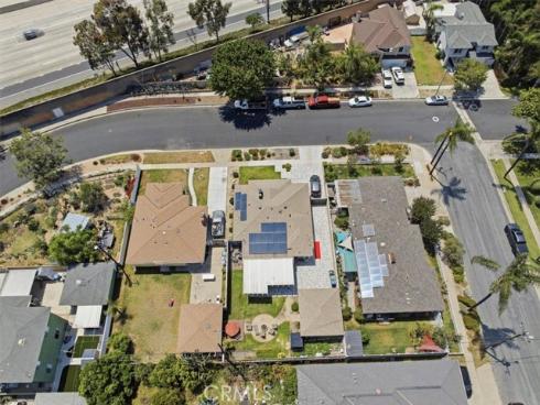 2215 N Spurgeon Street, Santa Ana, CA