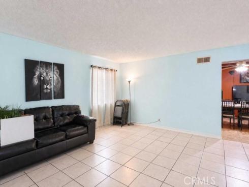 2813 W Brook , Santa Ana, CA