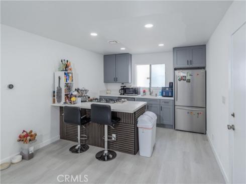 2803 S. Fairview C