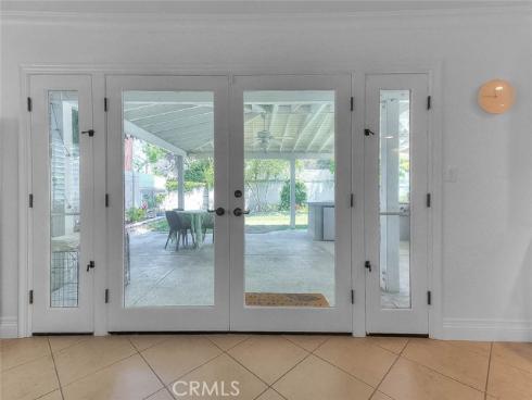 1517 E 19th , Santa Ana, CA