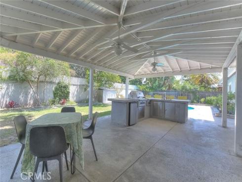 1517 E 19th , Santa Ana, CA