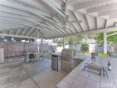 1517 E 19th , Santa Ana, CA