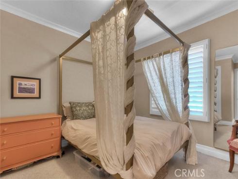 1517 E 19th , Santa Ana, CA