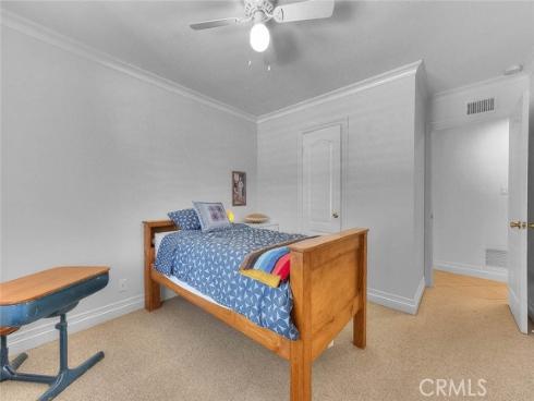 1517 E 19th , Santa Ana, CA