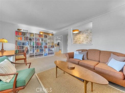 1517 E 19th , Santa Ana, CA