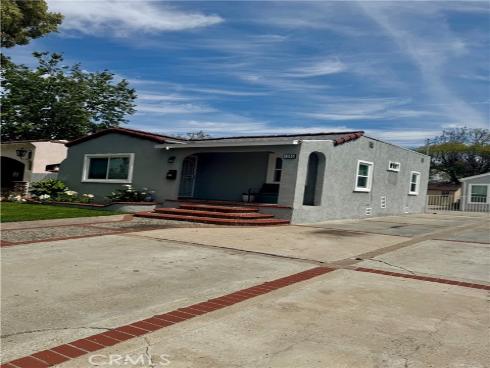 1205 S Flower , Santa Ana, CA