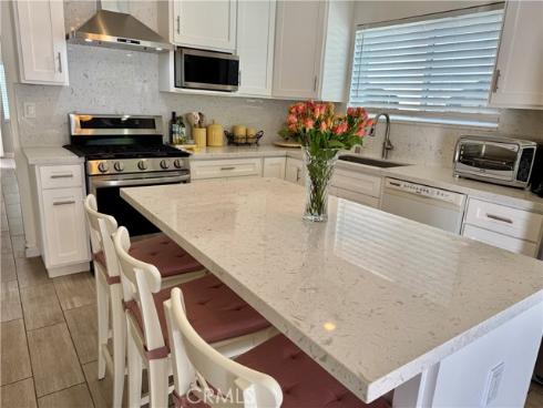 1205 S Flower , Santa Ana, CA