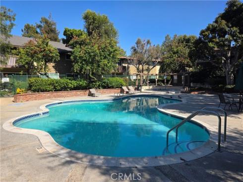 3050 S Bristol  8-D  Street, Santa Ana, CA