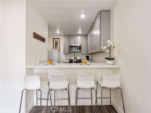 450 E 4th 416 , Santa Ana, CA