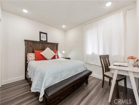 450 E 4th 416 , Santa Ana, CA