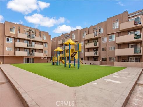 450 E 4th 416 , Santa Ana, CA