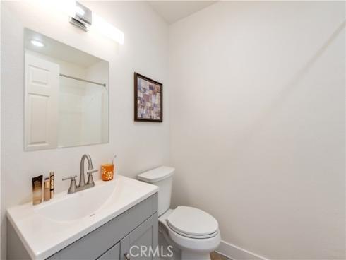 450 E 4th 416 , Santa Ana, CA