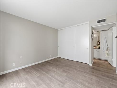 2841 S Fairview E , Santa Ana, CA
