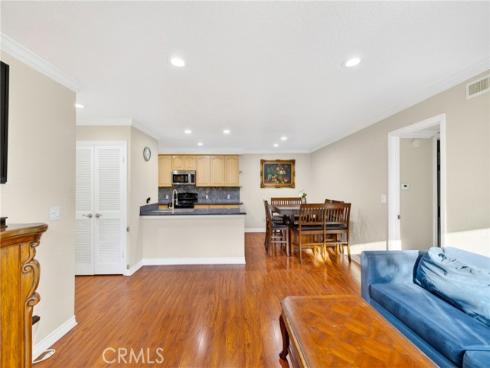2521 W Sunflower H6 , Santa Ana, CA