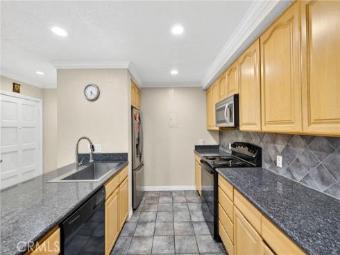 2521 W Sunflower H6 , Santa Ana, CA