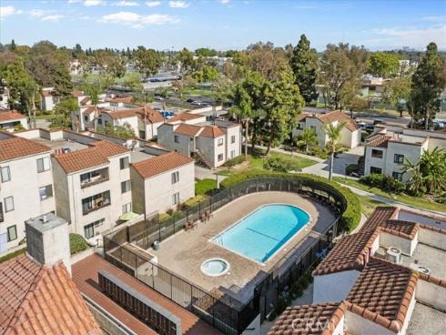 711 W 1st St #104  , Santa Ana, CA