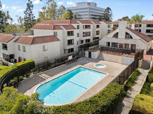 711 W 1st St #104  , Santa Ana, CA