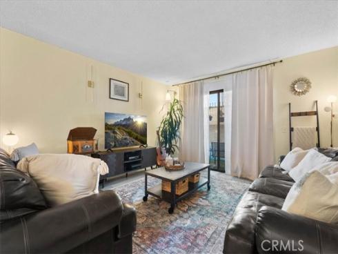 711 W 1st St #104  , Santa Ana, CA