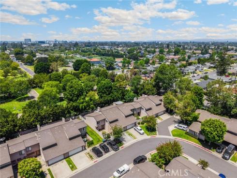 2626 N Tustin A , Santa Ana, CA