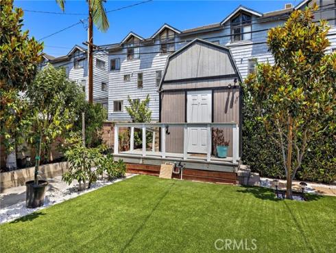 813 E Chestnut , Santa Ana, CA