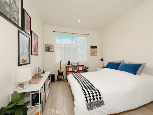 254 N Standard Avenue, Santa Ana, CA